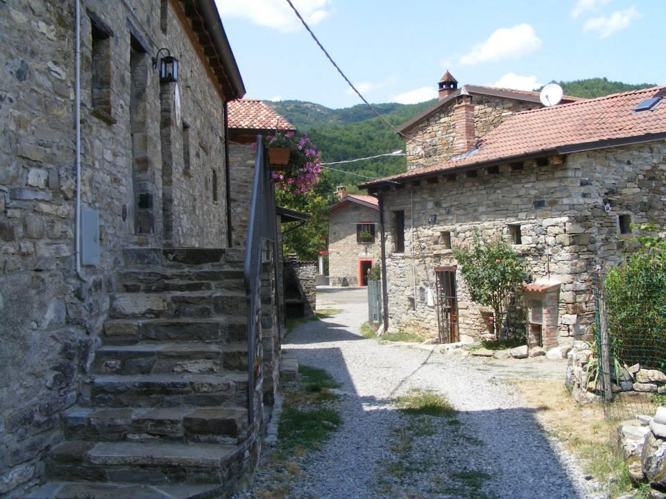 Albergo Diffuso Casa Delle Favole Ferriere Dış mekan fotoğraf