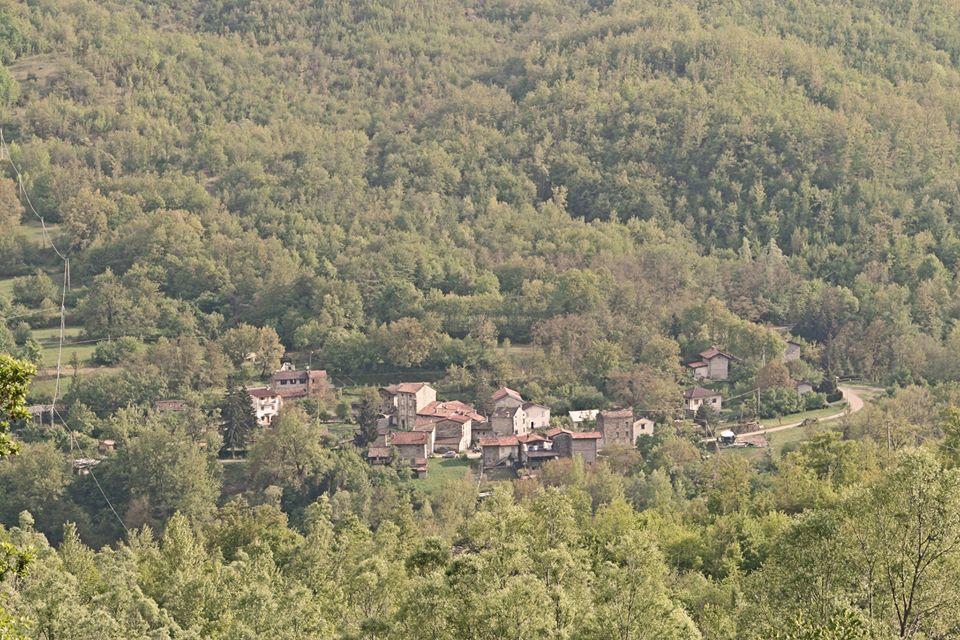 Albergo Diffuso Casa Delle Favole Ferriere Dış mekan fotoğraf