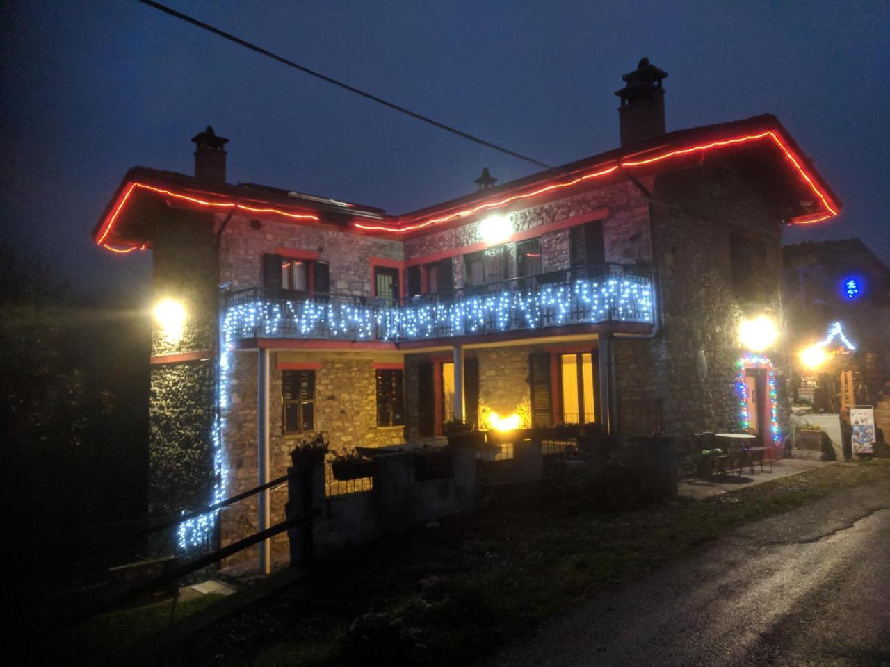Albergo Diffuso Casa Delle Favole Ferriere Dış mekan fotoğraf